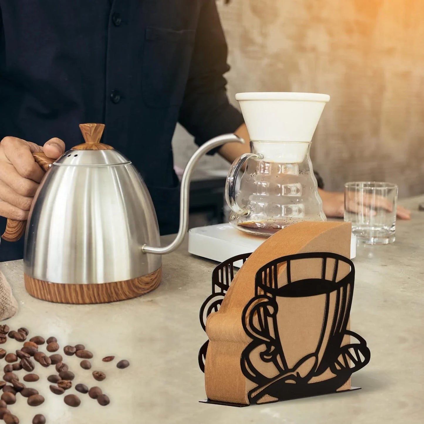 Stylish Coffee Filter Holder, Cute Napkin Holder for Table, Coffee Paper Storage for Fan-shaped, T-shaped, Square-shaped Over Paper Filters, Metal Coffee Filter Storage, for Kitchen Office Restaurant